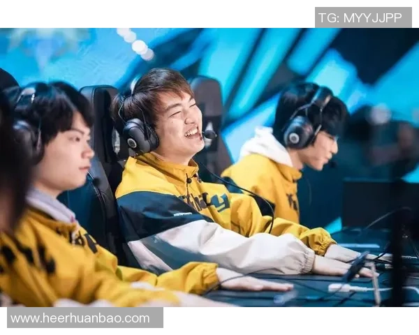 《以向鱼 王者为核心,探索水下世界的极限挑战与英雄传奇》 《以向鱼 王者为核心,探索水下世界的极限挑战与英雄传奇》