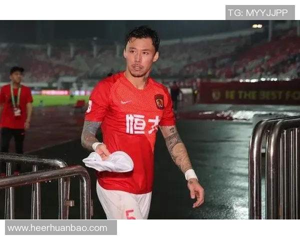 张琳芃坚守绿茵场谱写中国足球奋斗与荣耀新篇章